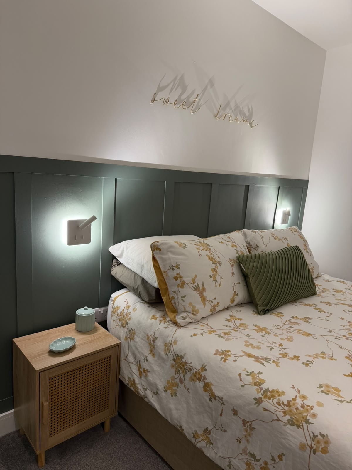 Kitchen & Dining — Clevedon